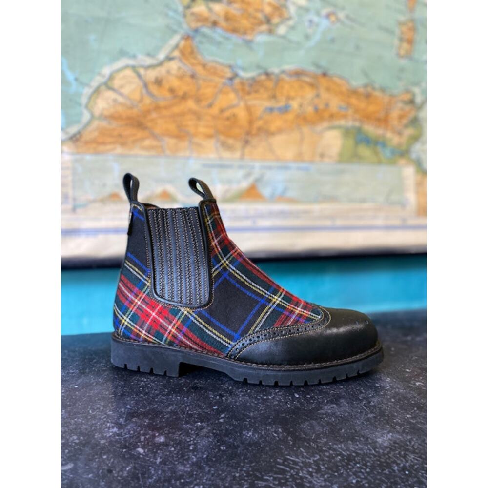 Penelope Chilvers Vintage Plaid Tartan Red Black Leather Chelsea Boots